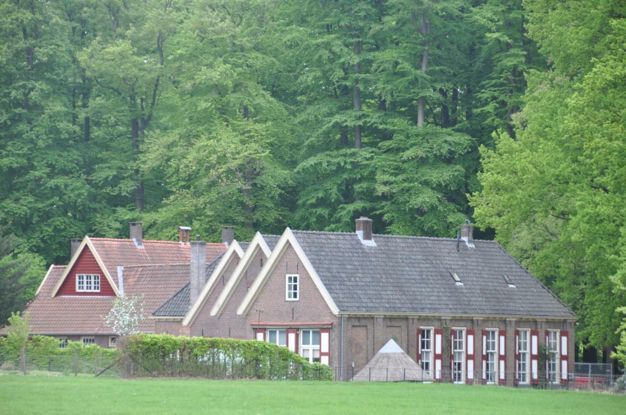 Huize Huizinga Bed and Breakfast De Steeg Exteriör bild